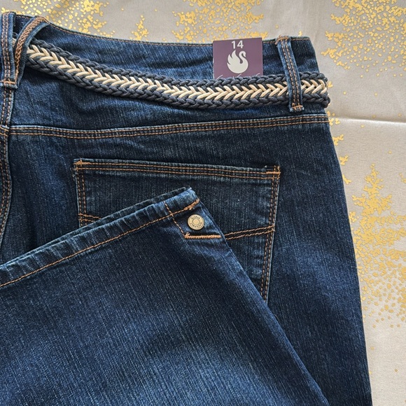 Women’s Gloria Vanderbilt Jamie Shorts Size 14 - Picture 5 of 5